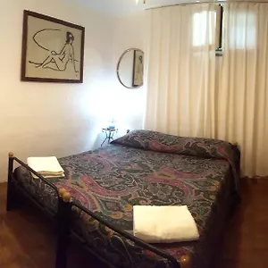 Taverna Derosas Appartamento Golfo Aranci